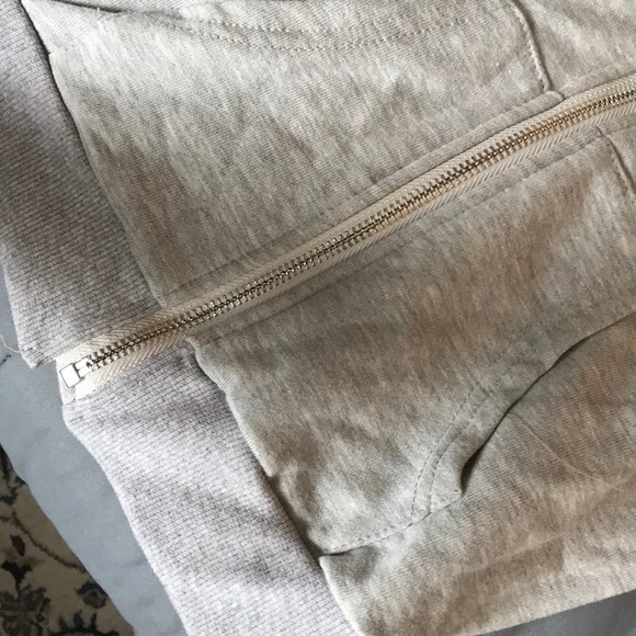 Hoodie💕 - Picture 4 of 5